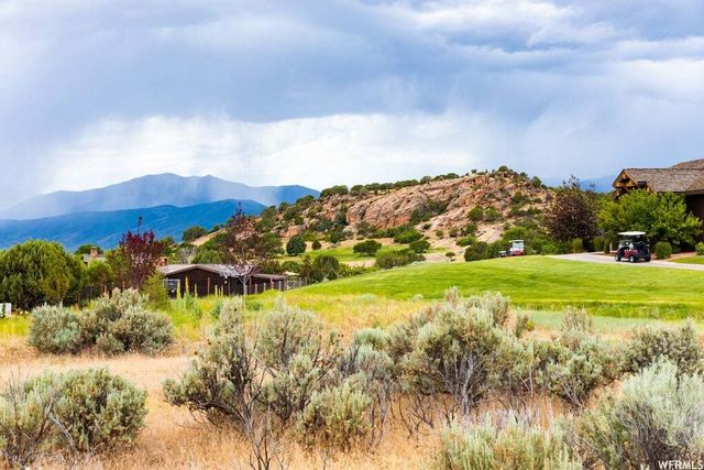 295 Red Ledges Blvd 121, Heber City