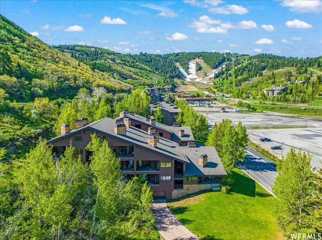 2700 Deer Valley Dr E B303, Park City