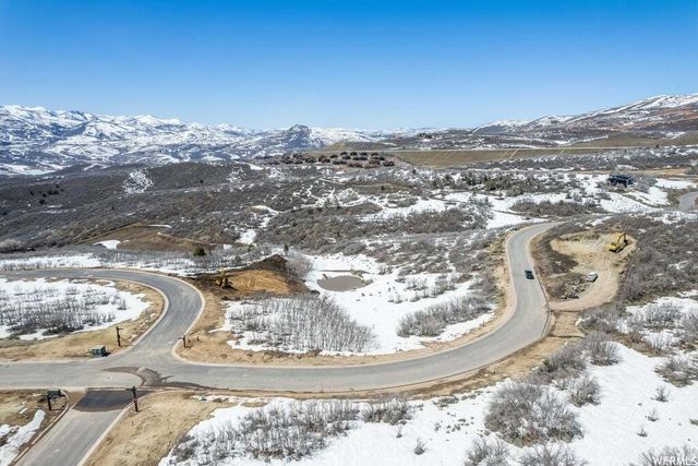 2127 E Adventure Ct 101, Kamas