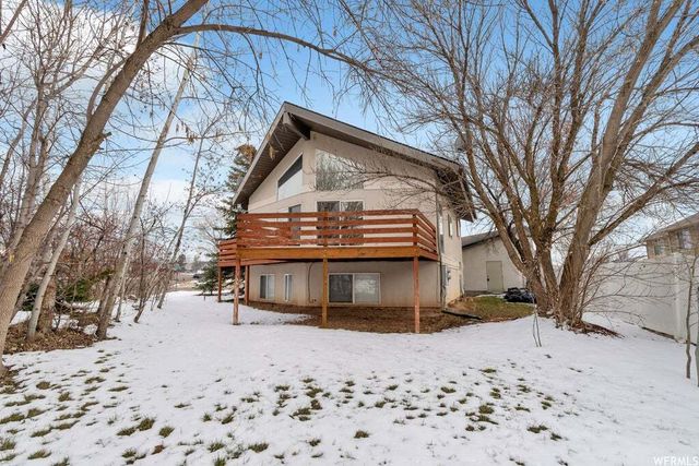 753 N 400 W, Kaysville