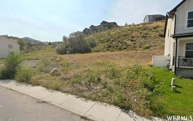 198 E Vista Way S 330, North Salt Lake