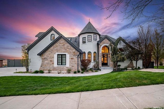 1181 E Woodcrest Ln, North Salt Lake