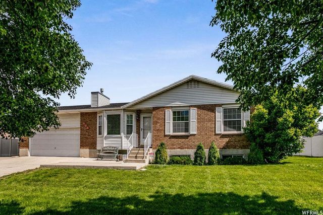 686 W Justin Dr S, Murray