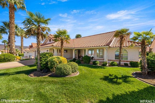 150 S Crystal Lakes Dr 30, St. George