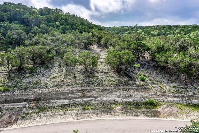 370 Private Road 1742, Mico