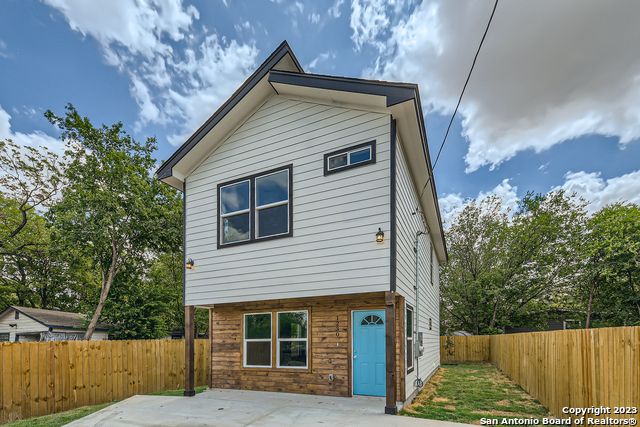 1230 Rivas St, San Antonio