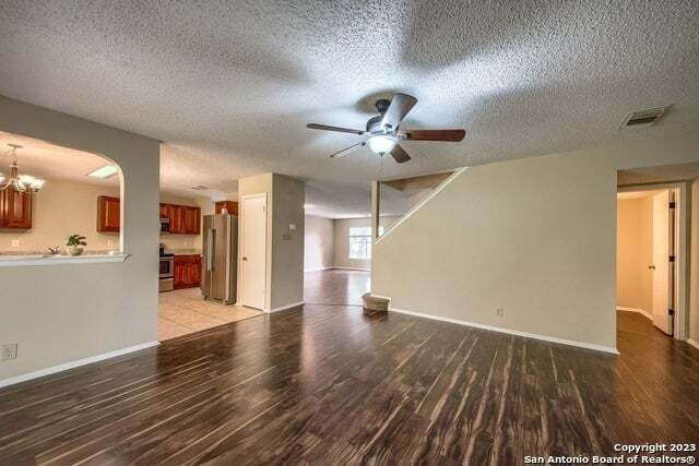 6803 Misty Field Dr, Converse