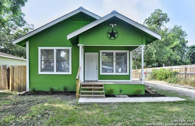 1618 Santa Monica St, San Antonio