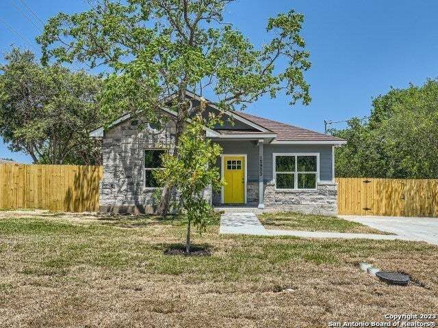 12903 Middle Ln, San Antonio