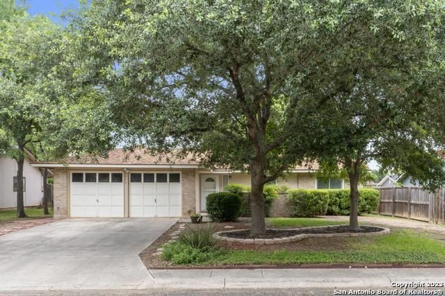 7119 Spring Morning St, San Antonio