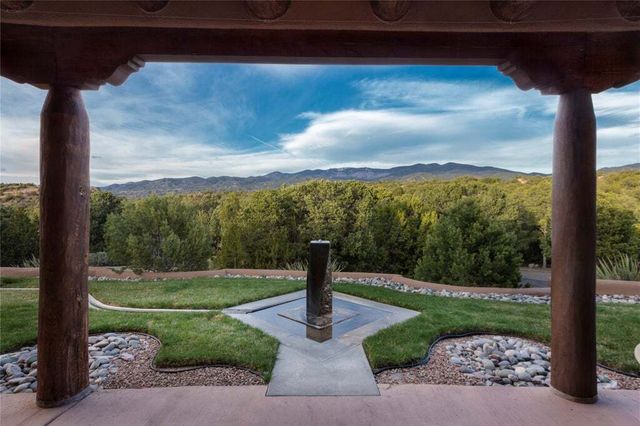 59 Tesuque Ridge, Santa Fe