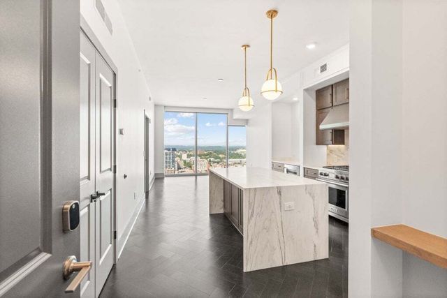1616 West End Ave 3110, Nashville