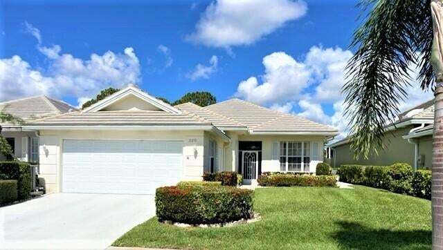 220 Nw Bentley Cir, Port Saint Lucie