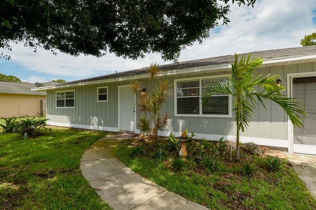 5813 Birch Dr, Fort Pierce