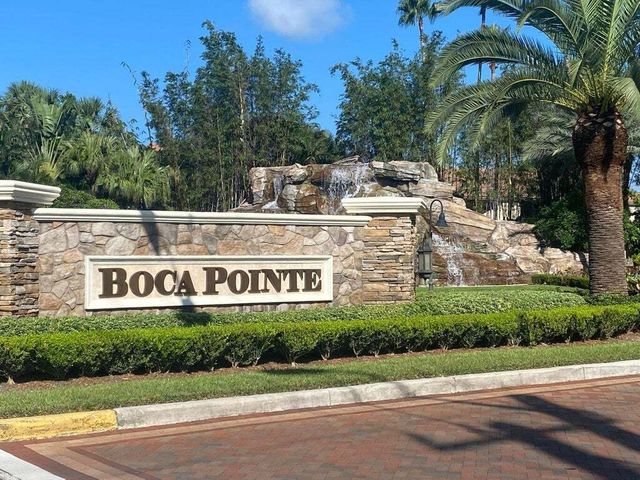 7472 La Paz Blvd #301, Boca Raton
