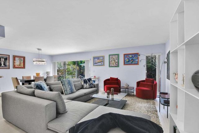 7404 Woodmont Ct, Boca Raton