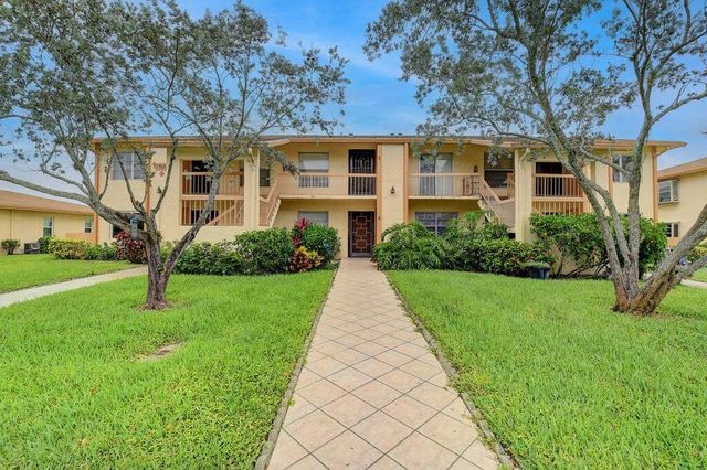 5820 Sugar Palm Ct #e, Delray Beach