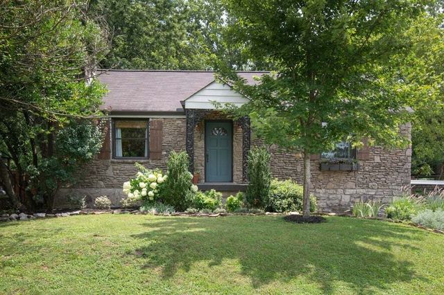 617 Skyview Dr, Nashville