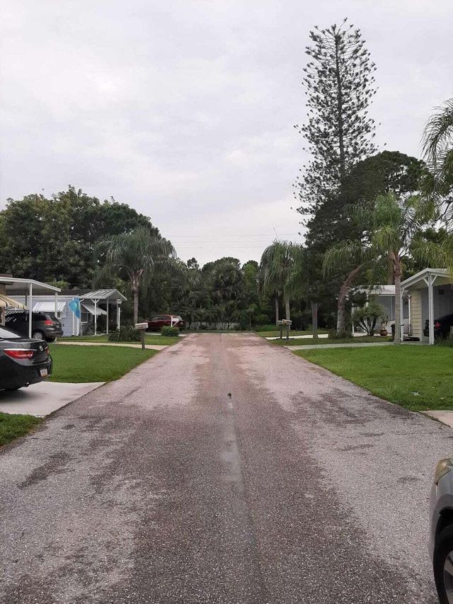 14 Lacosta Lane, Port Saint Lucie