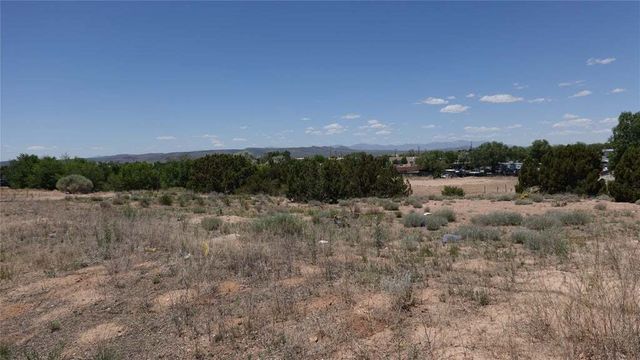 6753 Airport Road, Santa Fe