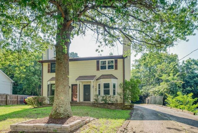 7810 Sawyer Brown Rd, Nashville