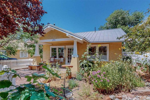 217 E Santa Fe Avenue, Santa Fe