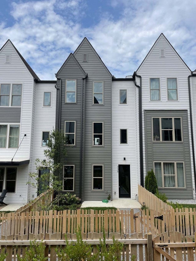 341 E Village Ln, Nashville