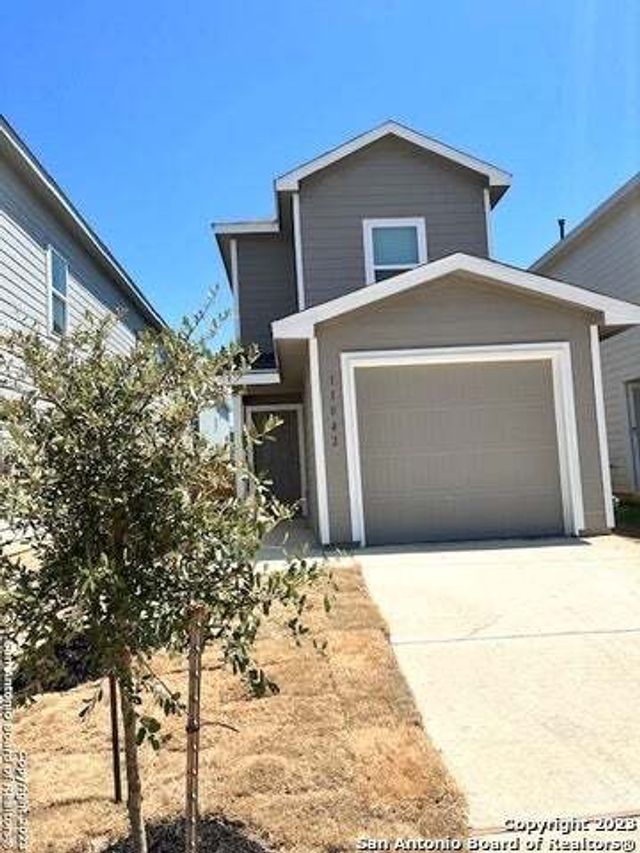11042 Treeline, San Antonio