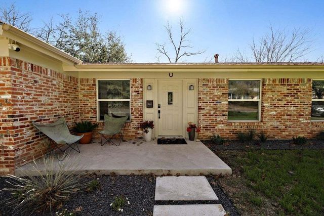 2615 Carnarvon Lane, Austin