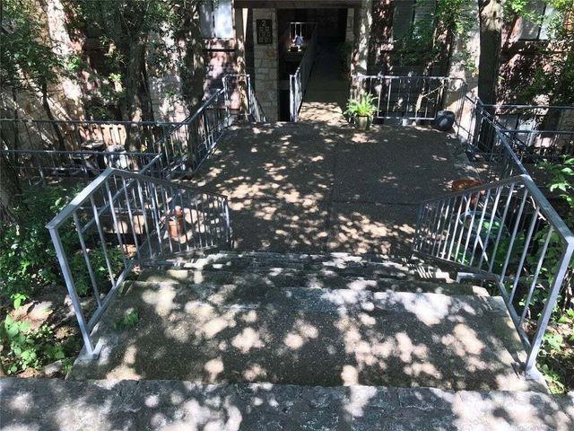 8200 Neely Drive 212, Austin