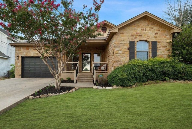 17522 Village Drive, Dripping Springs