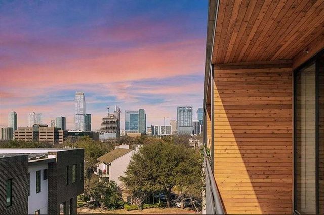 900 S 1st Street 217, Austin