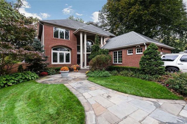 65 Oriole Way, Westbury