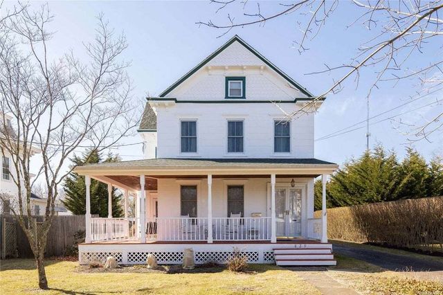 829 Main Street, Greenport