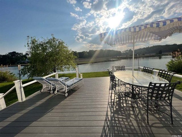 329 Seawanhaka Yacht Road, Centre Island
