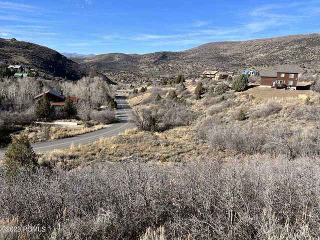 8498 E Lakes Pine Dr, Heber City
