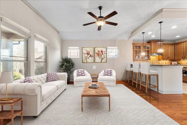 14501 Falcon Head Boulevard 32, Bee Cave