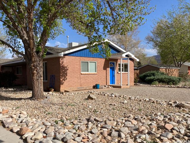 247 W 400 N, Moab