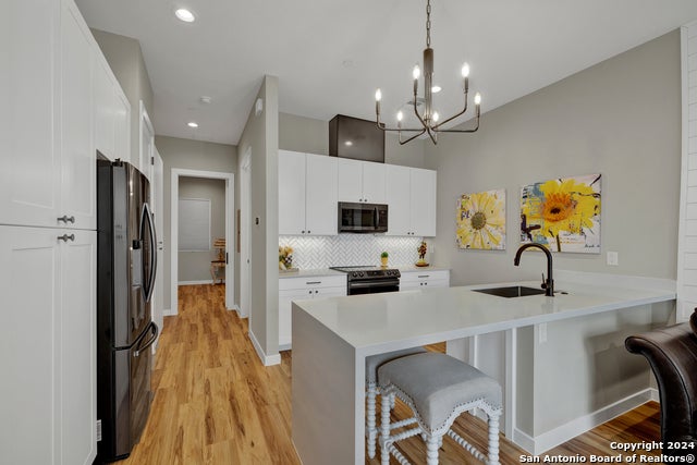 1208 N Academy 3101, New Braunfels