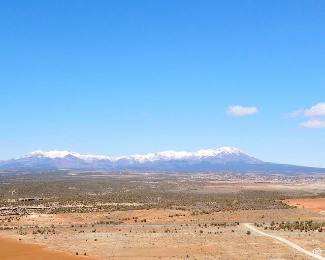 129 S Avikan Dr, Blanding