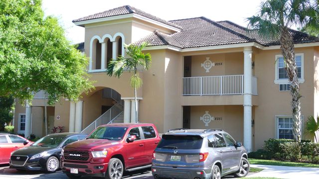 8255 Mulligan Cir #3422, Port Saint Lucie