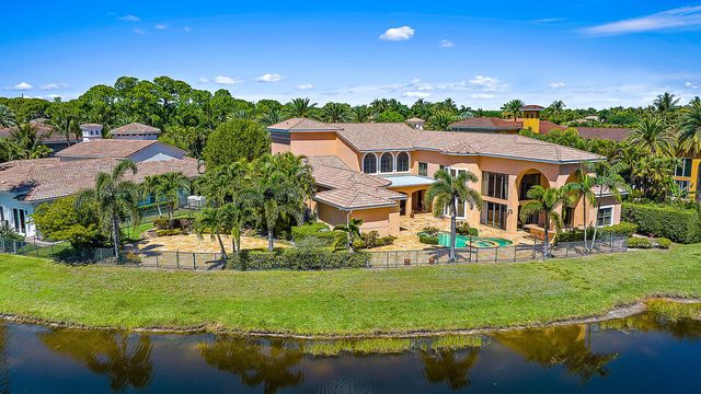 2126 Milano Ct, Palm Beach Gardens