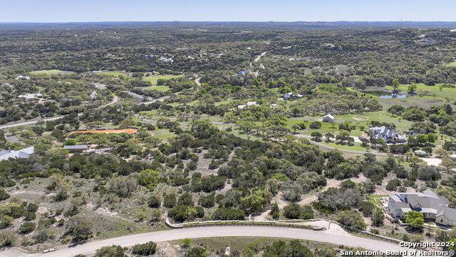 13 Summit Pass, Boerne