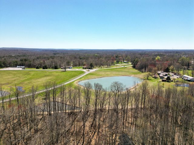 147 Sunset Bluff Way, Monteagle