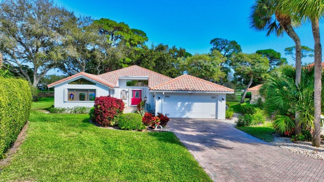 56 Woods Lane, Boynton Beach