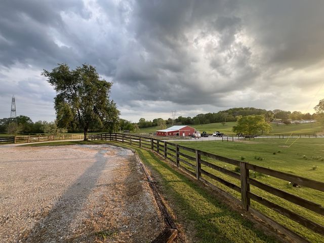 3177 Jim Warren Rd, Spring Hill