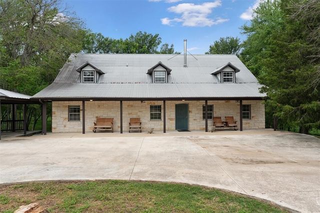234 Watts Lane, Cedar Creek