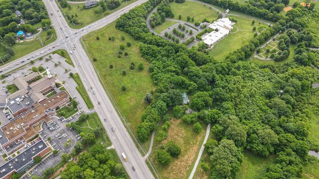 3088 Hillsboro Rd, Brentwood