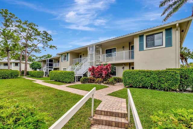 23 Westgate Lane #e, Boynton Beach