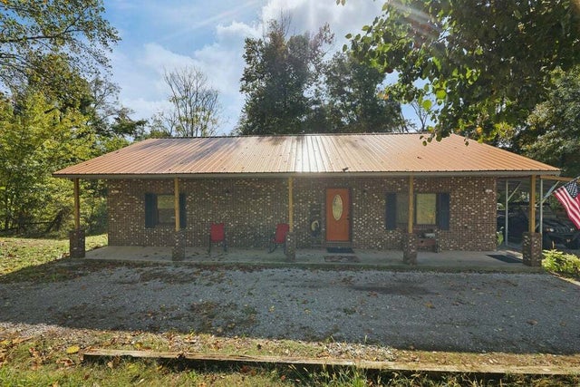 569 Moreland Rd, Manchester